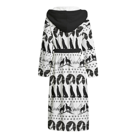 Bathrobe with wolves