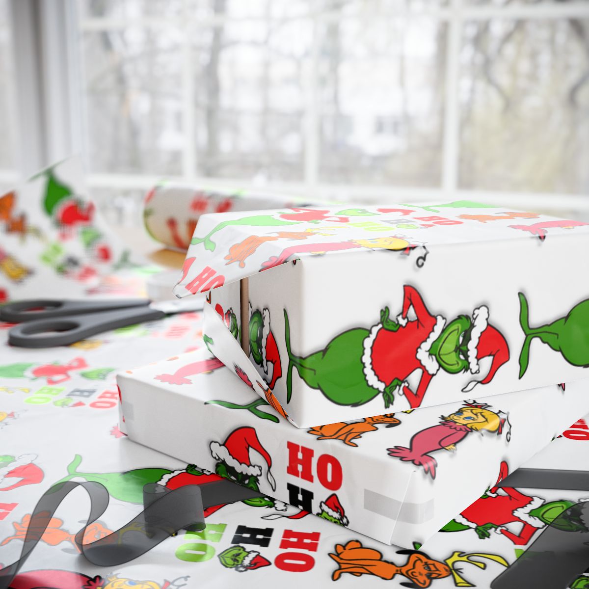 Christmas Wrapping Paper, HoHoHo, Fun, Grinchie and friends